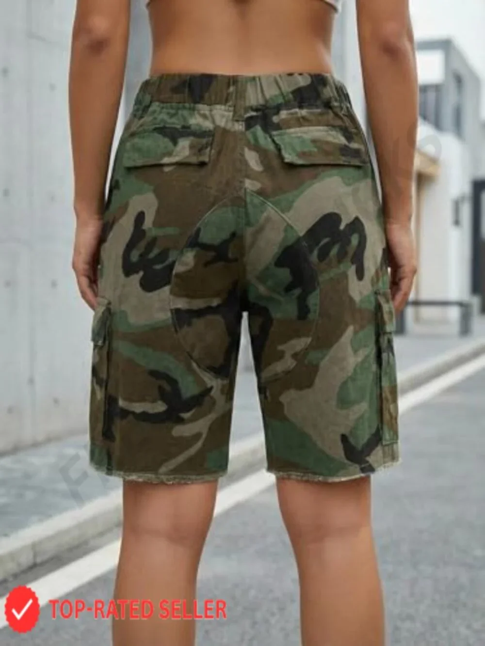 Women's Camo Cargo Bermuda Shorts Streetwear with Flap Pockets Elastic Waist
